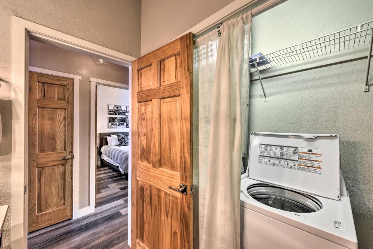 Apartment Half Mile To River And Main St!